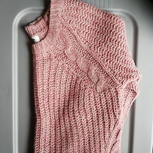 Old Navy Sweater